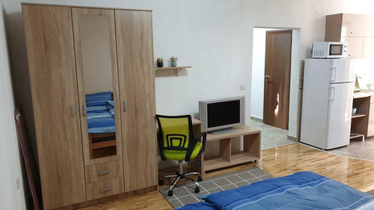 Apartments In City Center Kumanovo Luaran gambar